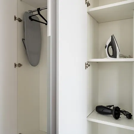 Apartament Solara - Stylish Balcony In Larnaca