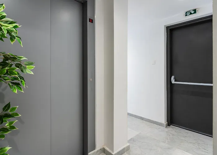 Lägenhet Solara - Stylish Balcony In *