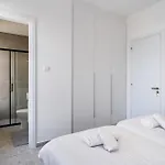 Solara - Stylish Balcony In * Larnaka