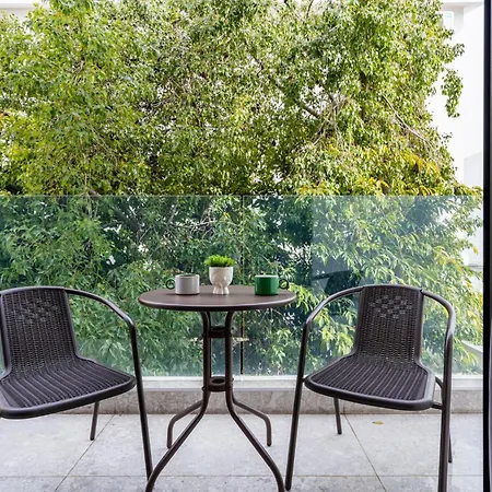Apartment Solara - Stylish Balcony In