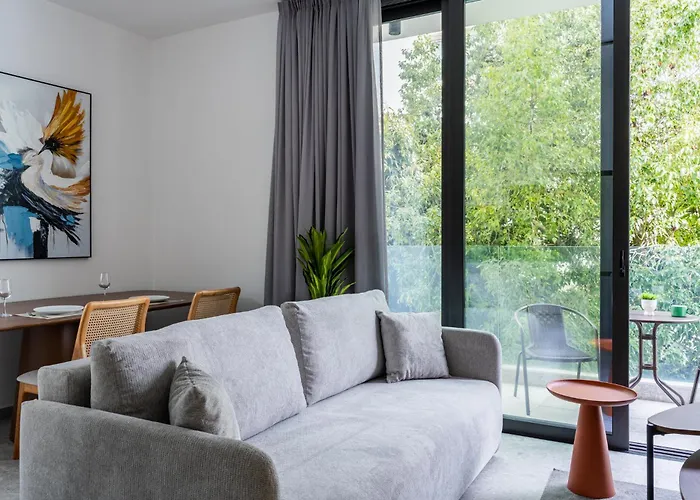 Solara - Stylish Balcony In