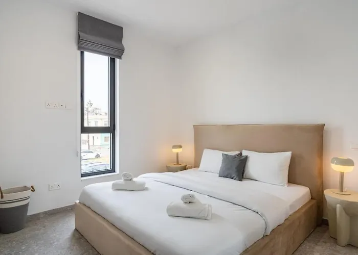 アパート Solara - Stylish Balcony In