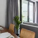Solara - Stylish Balcony In Apartament Larnaca
