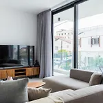 Apartament Solara - Stylish Balcony In Larnaca